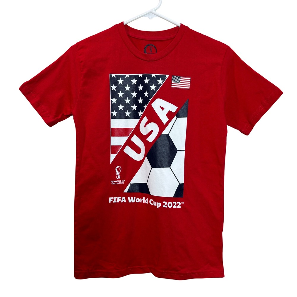 Kids Medium Red USA FIFA World Cup Qatar 2022 Soccer‎ Football Gorp T Shirt NWT